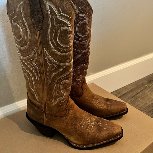 Women’s Durango 13’ crush Western boots rd3514. Size 8 - Picture 6 of 7